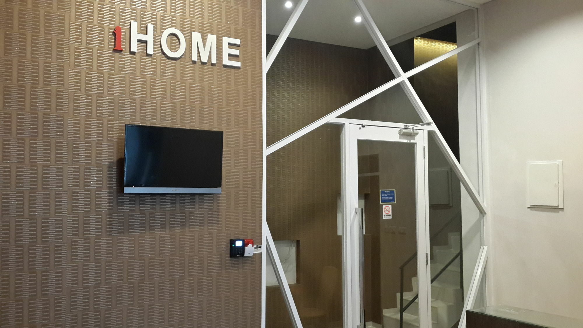 Ihome Residence Jakarta Exterior photo